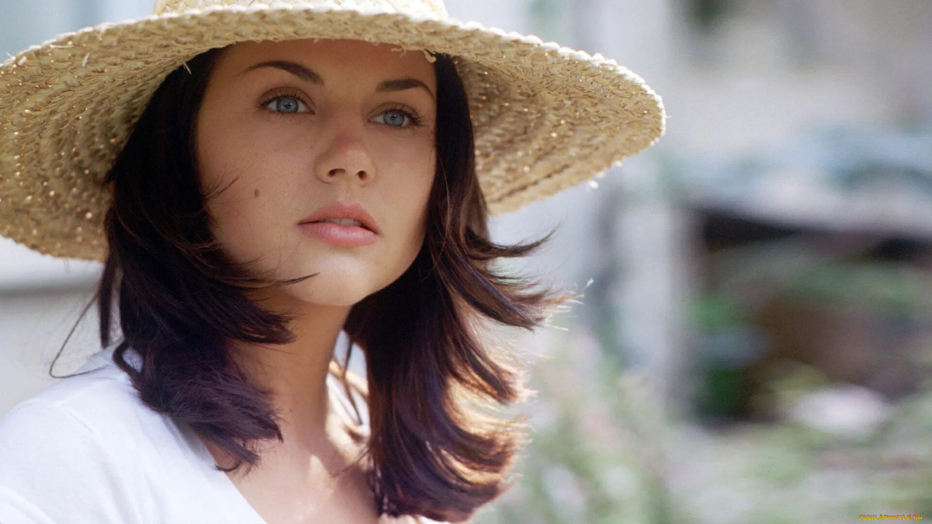 , tiffani amber thiessen, tiffani, amber, thiessen